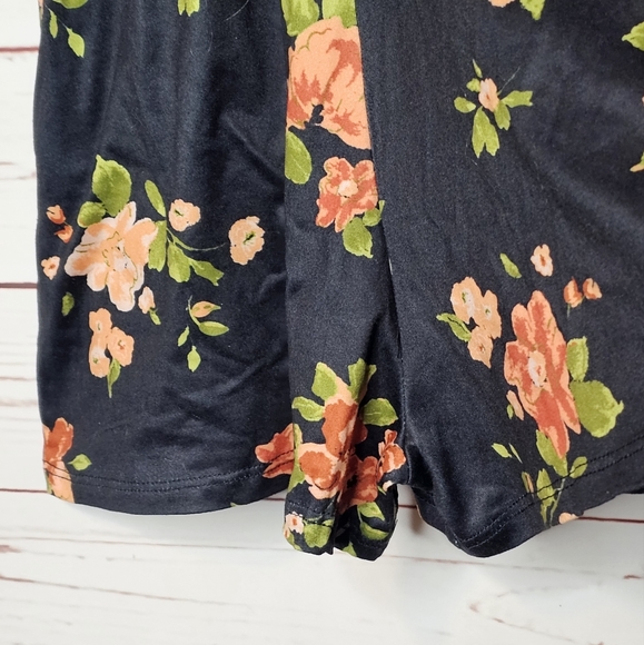 Stitch Fix Society & Stitch Flutter Tank Romper - Picture 5 of 9